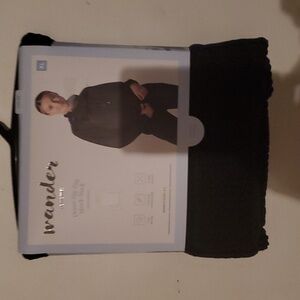 Wander Diane Zig Zag Mock Neck